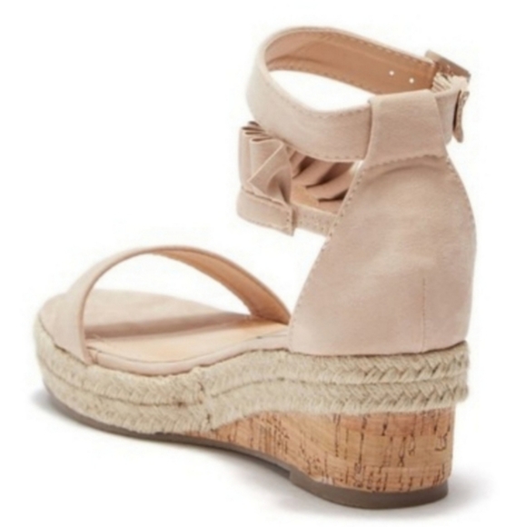 Ruffle Espadrilles (NUDE) - Picture 3 of 4